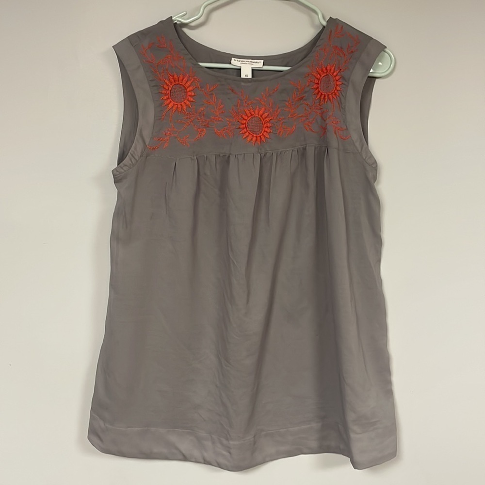 Liz Lange Maternity  Beautiful Grey with Orange embordered  top, XS, semi-sheer
